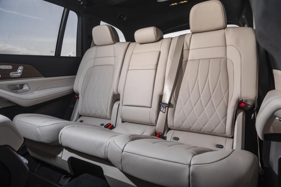 Интерьер Mercedes-AMG GLS63 4Matic+ (X167) 2020 года  (NA) (фото 71 из 89)